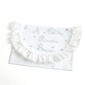 First outfit bag white flowers